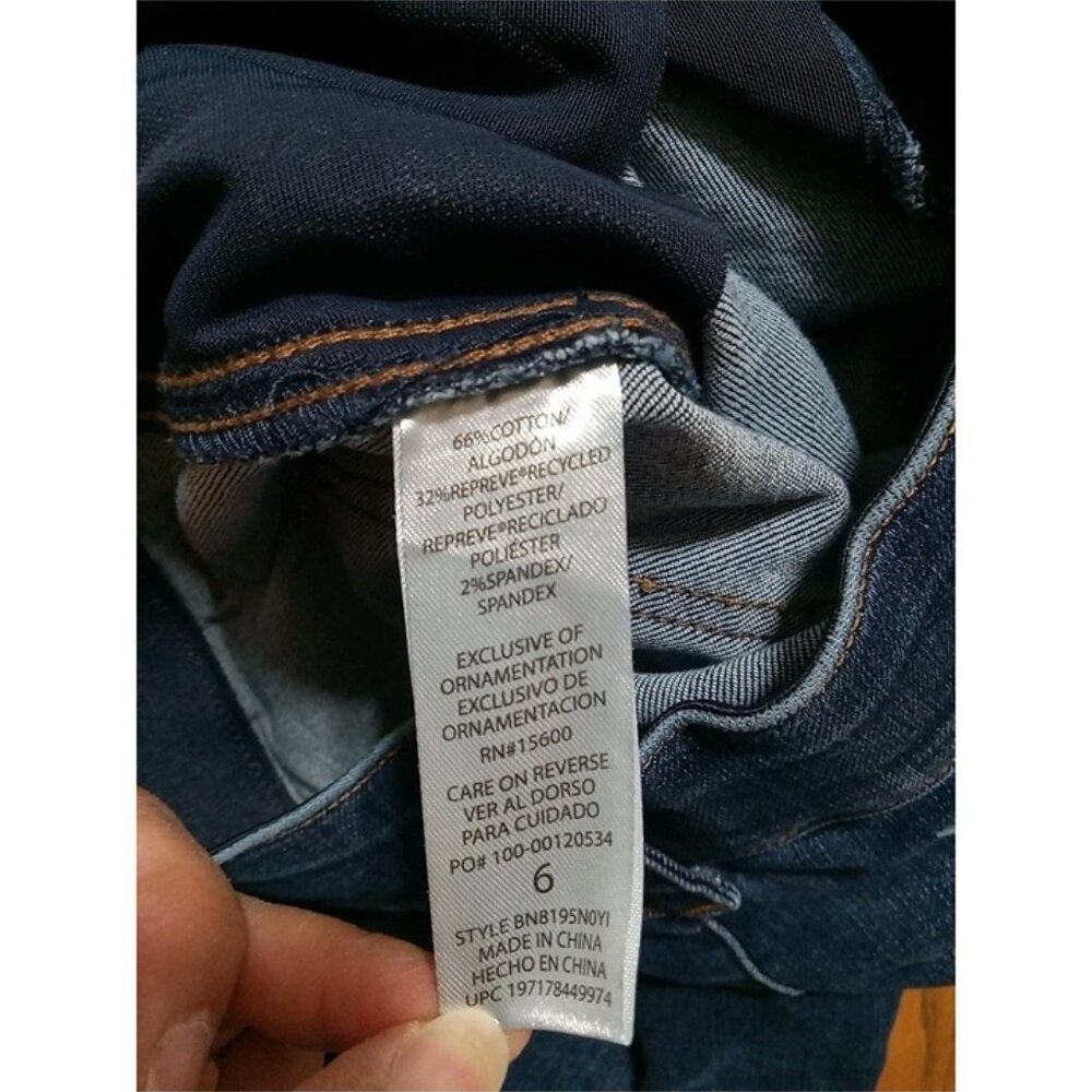 DEMOCRACY Jean Shorts Womens 6 BLUE Summer Spring Preowned Denim Raw Hem Summer - Picture 6 of 7